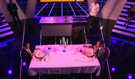 مجریان برنامه تلویزیونی هالندی گوشت یکدیگر را خوردند
