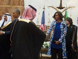 همسر اوباما با پادشاه جدید عربستان دست داد ! + عکس