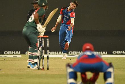تیم کرکت بنگلادیش با تفاوت ۴ ویکت افغانستان را شکست داد